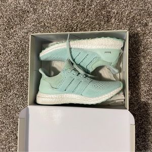 Adidas Ultraboost 1.0 Naked Size 6 MEN / 7 WOMEN